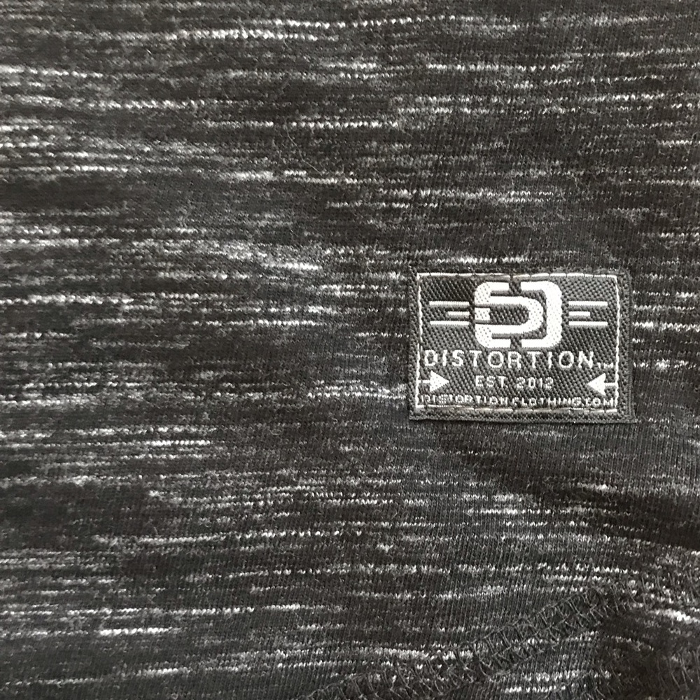 Distortion T shirt - Picture 5 of 5